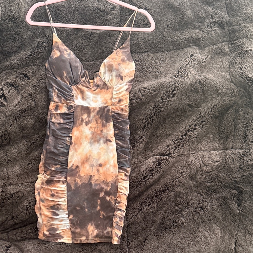 Chic Ruched Tie-Dye Mini Dress